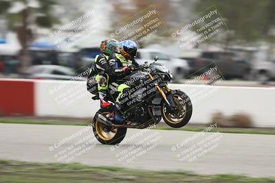 media/Nov-30-2025-TrackDaz (Sun) [[d8b22663df]]/Around the Pits/